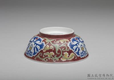 图片[2]-Bowl with peonies on a red ground in painted enamels, Qing dynasty, Kangxi reign (1662-1722)-China Archive